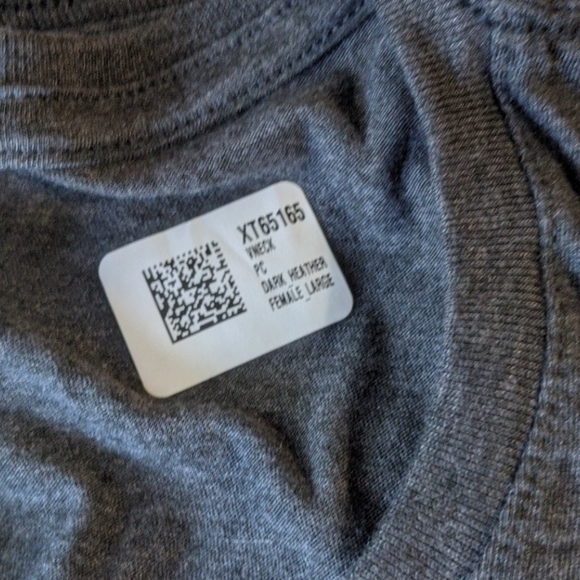 Women's top - Picture 2 of 2